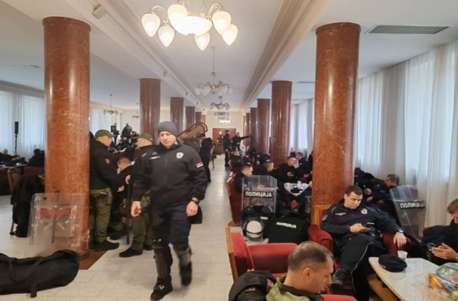 Image for Policija u Skupštini Novog Sada