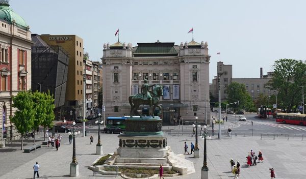 Image for Predstave možda u decembru