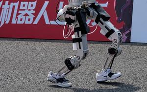 Image for Robot oborio svetski rekord u polumaratonu