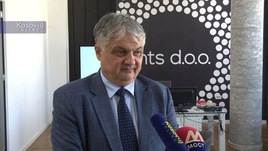 Image for Lučić najavio proveru zbog promene programa TV Forum na Supernovi
