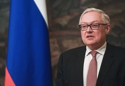 Spremni smo da implementiramo okvir iz Enkoridža u konkretnim sporazumima i odlukama, rekao je Rjabkov novinarima