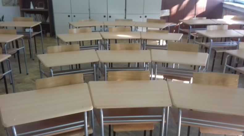 Image for Protest u OŠ "Jožef Atila"