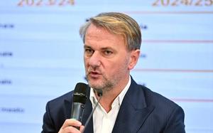 Image for Mijailović: Utakmica protiv Dubaija će biti odložena, ostatak sezone doveden u pitanje