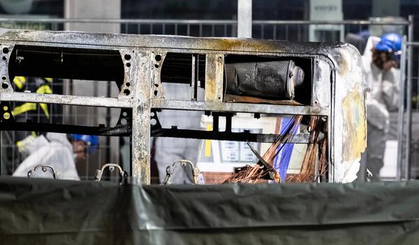 Image for Najmanje šest osoba poginulo u zapaljenom autobusu