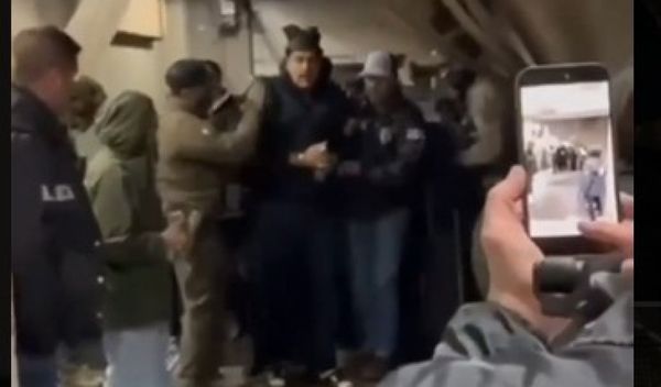 Image for Nikolas Maduro i Silija Flores u pritvoru u Bruklinu (video)