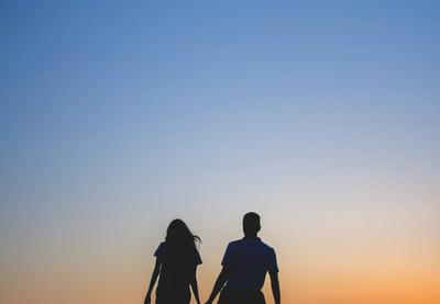 Image for Obnavljanje kontakta sa osobom iz prošlosti za 2 znaka