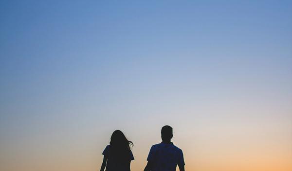 Image for Obnavljanje kontakta sa osobom iz prošlosti za 2 znaka