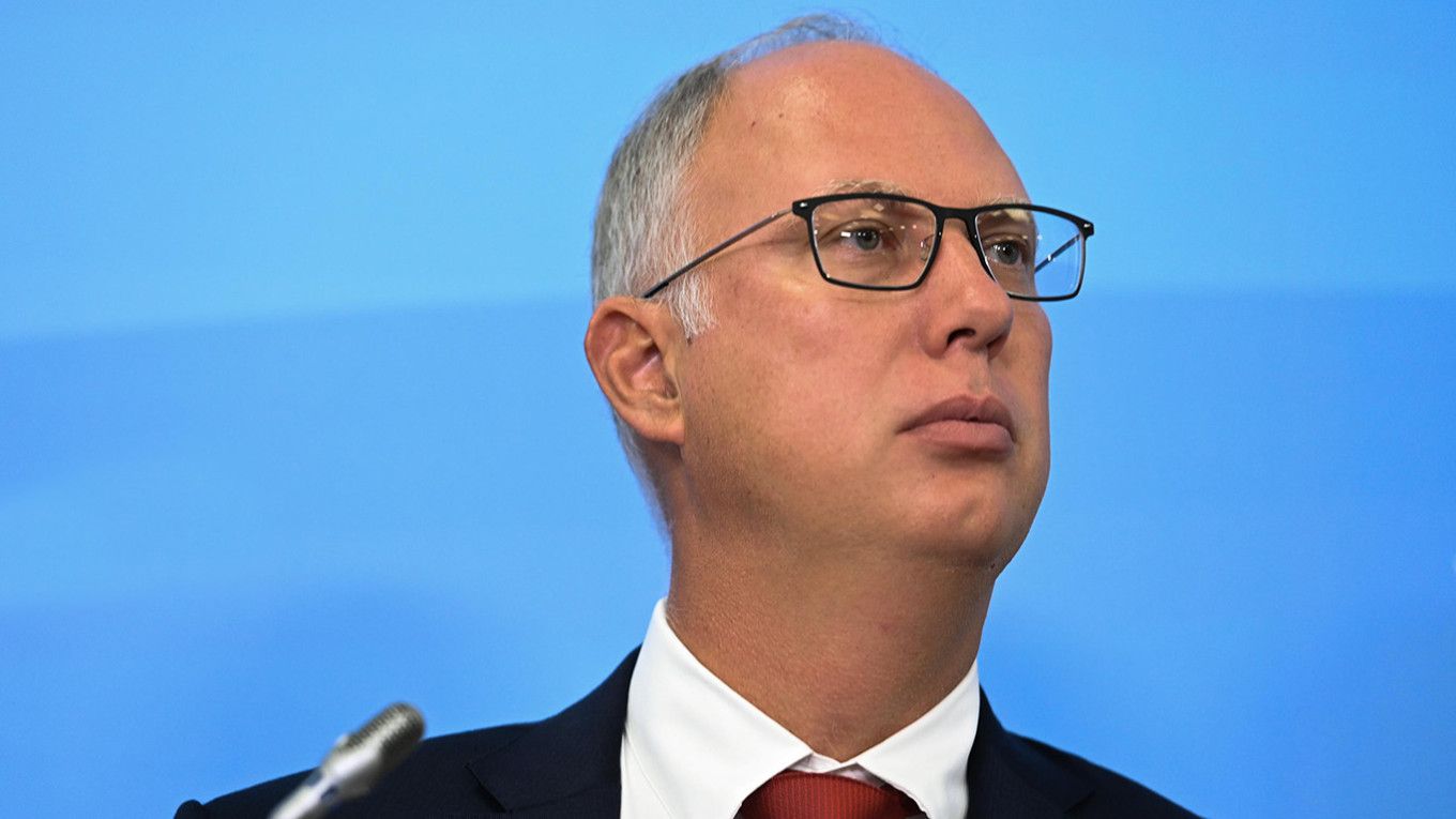  Kiril Dmitrijev smatra da će u maju Evropsku uniju i Veliku Britaniju pogoditi cunami energetske krize, što će im prouzrokovati kolosalne gubitke