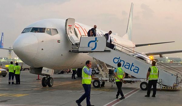 Tuča između pilota bila je razlog za vanrednu situaciju na letu kompanije Flajdubai iz Dubaija za Tel Aviv, koji je danas preusmeren