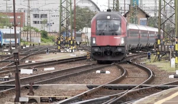 Image for Krenuo prvi voz na novoj pruzi Budimpešta – Beograd