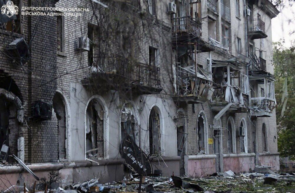 Rusija je, kao odgovor na napad na Starobeljsk, izvela intenzivne udare na vojne ciljeve širom Ukrajine, dok vlasti u Kijevu tvrde da su pogođene i stambene zgrade