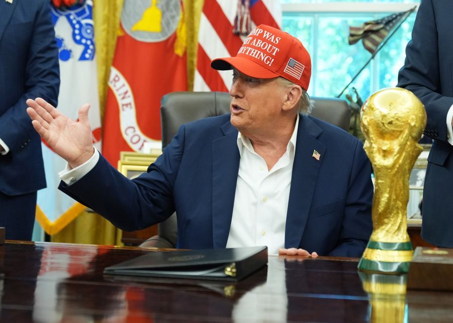 Image for Neki do vize lako, neki teško