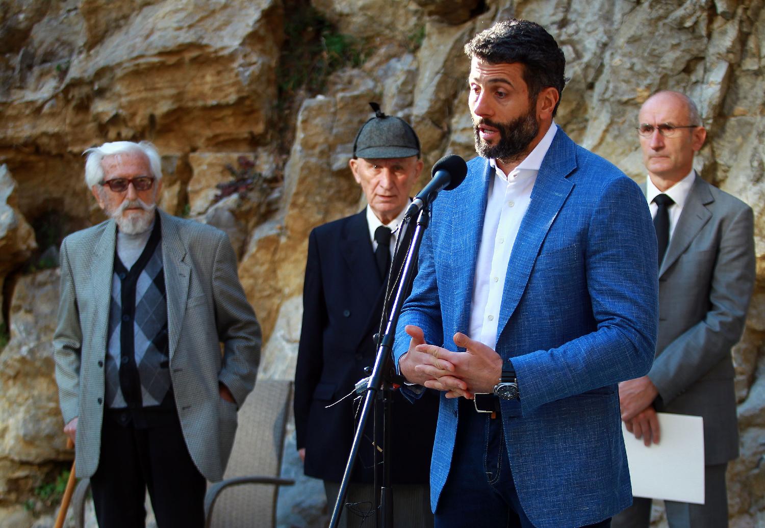 Image for Aleksandar Šapić: Neokomunisti i neoboljševici