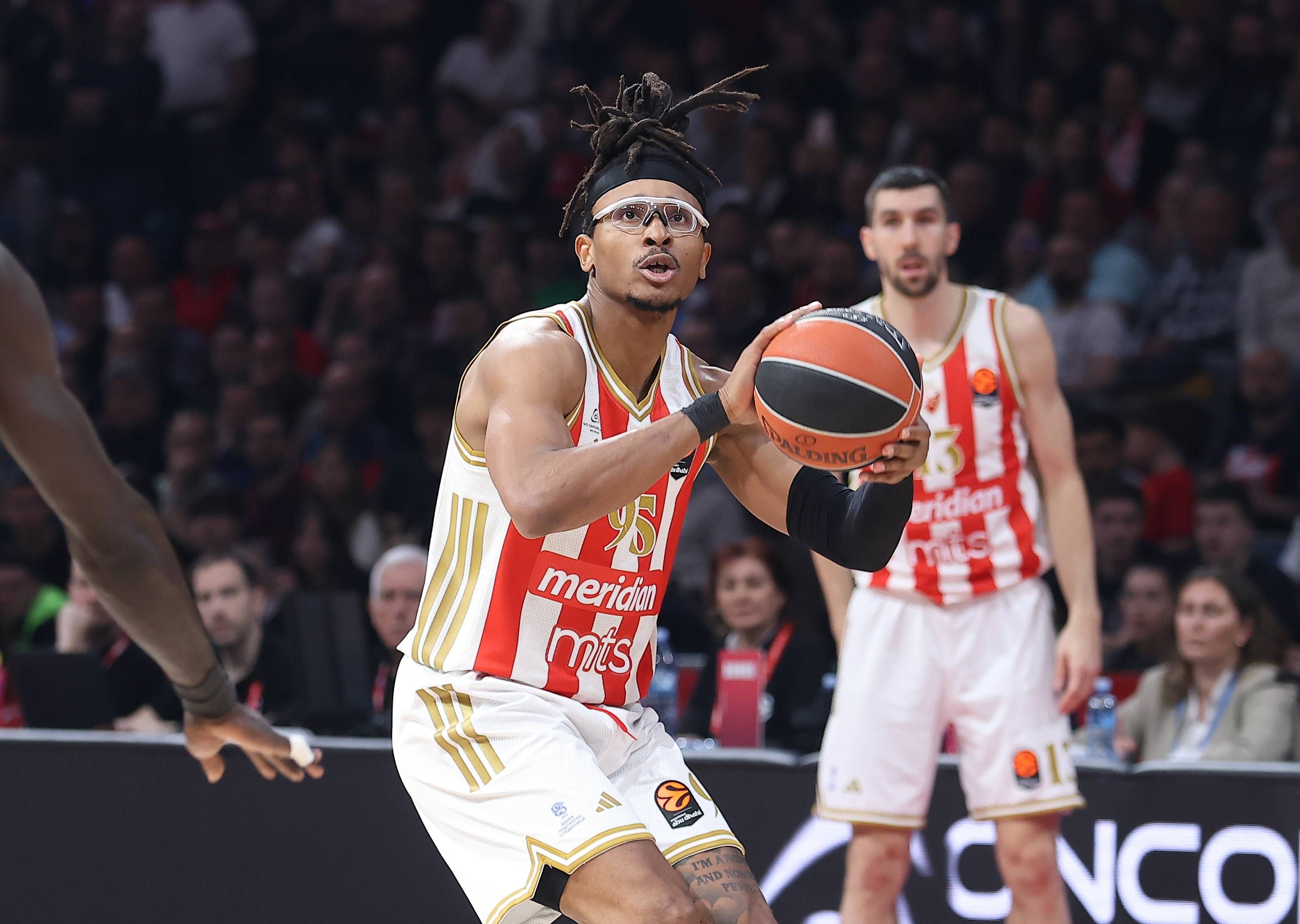 Image for Real ponovo prejak, Zvezda gleda utakmice drugih