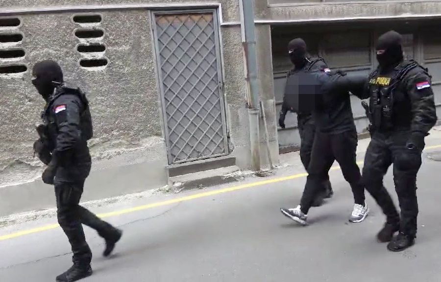 Image for Uhapšeni zbog krađe