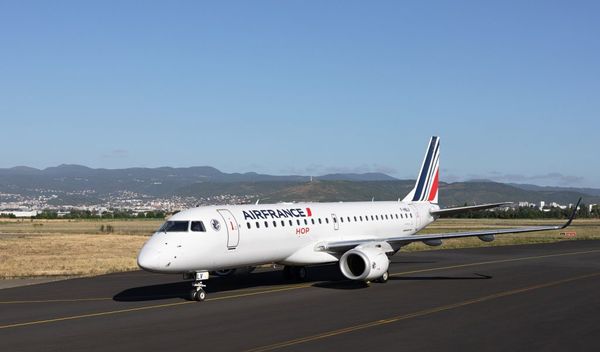 Image for Air France predstavio novu kabinu na avionima Embraer E190
