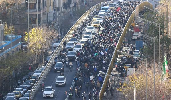 Image for Najmanje 35 mrtvih, više od 1.200 uhapšenih na protestima u Iranu