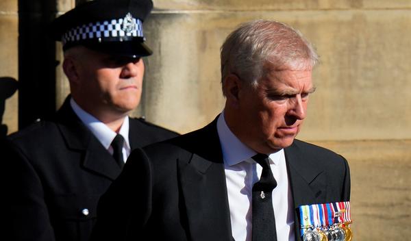 Image for Kralj Čarls podržava istragu protiv svog brata
