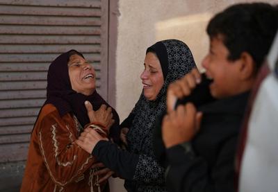 Palestinski mediji su preneli da desetine izraelskih doseljenika napada selo Kusra na Zapadnoj obali