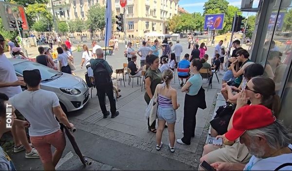 Image for Najavljene nove blokade