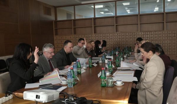 Image for Odobreno 80 rešenja za majke