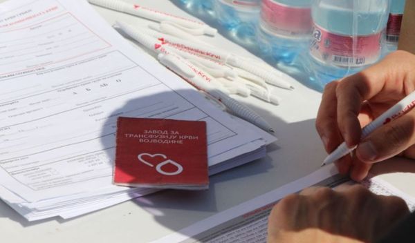 Image for Krv dalo 1.500 građana