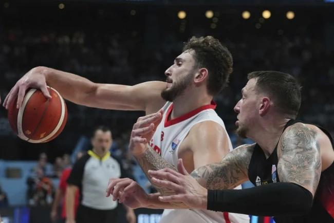 Image for Košarkaši Nemačke u neizvesnoj završnici pobedili Tursku za titulu prvaka Evrope