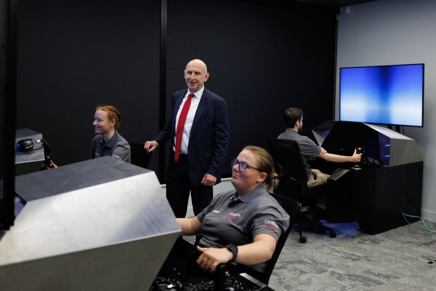 Image for U vojsku tri milijarde