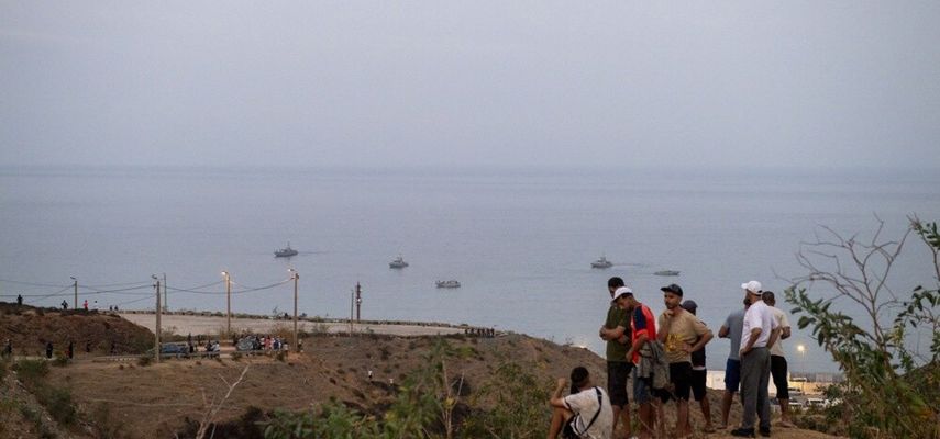 Zbog situacije španska vlada je mobilisala vojne jedinice u četvrtak uveče kako bi podržala preopterećenu Civilnu gardu