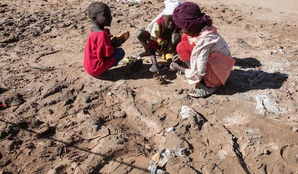 Image for U svetu se svakog dana 412 miliona dece budi u krajnjem siromaštvu