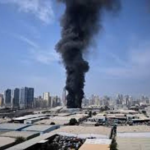 Emiratski zvaničnici istakli su da su do sada izbegli najteže ekonomske posledice sukoba, ali da bi im mogla biti potrebna finansijska podrška ukoliko se kriza produbi