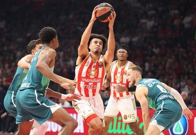 Image for Zvezda ubedljiva protiv Baskonije za četvrti uzastopni trijumf u Evroligi (video)