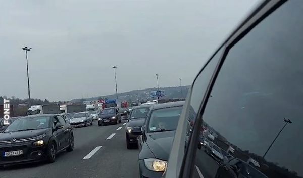 Image for Gužva na prelazu Šid