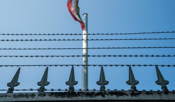 Diplomatski izvori svetskih agencija naveli su da su iranski pregovarači napustili zgradu u kojoj se razgovaralo, ali da je time "dijalog samo prekinut, ali ne i okončan“