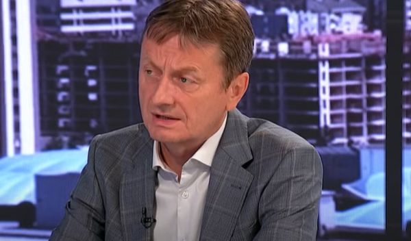 Image for Glišić na respiratoru