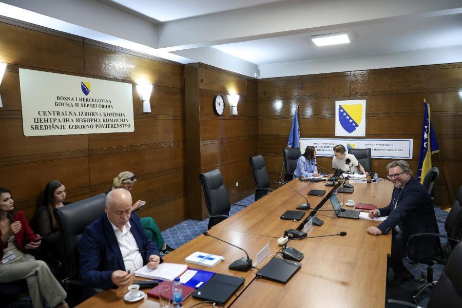 Image for Na kocki postojanje BiH