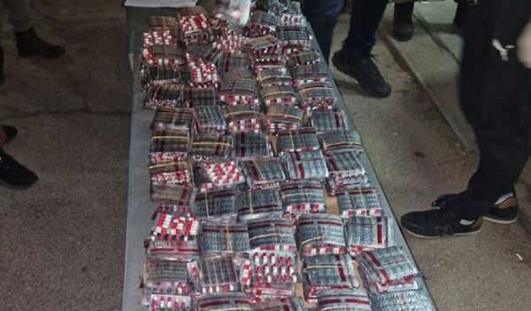 Image for Uhapšen zbog 43.000 tableta