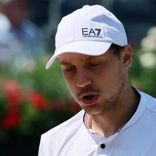 Meč je trajao dva sta i šest minuta. Međedović je 73. teniser sveta, dok je Trunheliti 91. na ATP listi