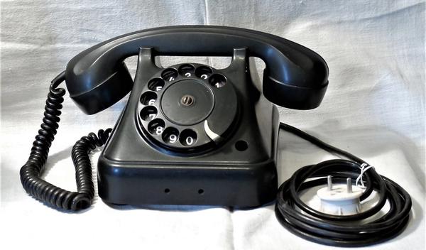 Image for Kad se na telefon čekalo više godina