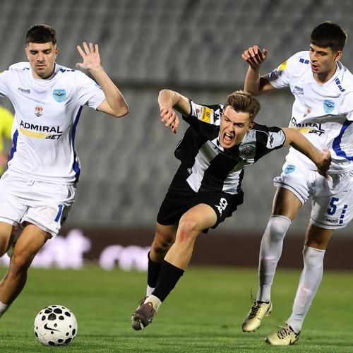 Image for Teška nedelja pred crno-belima