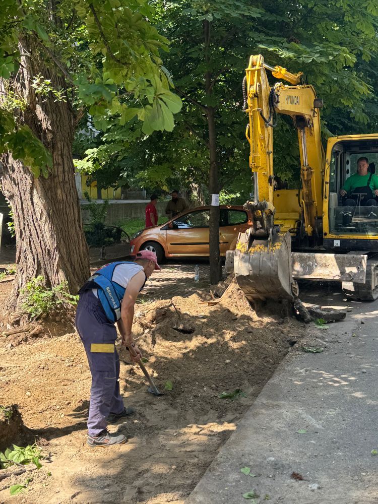 Image for Počela rekonstrukcija parkinga