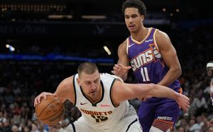 Jokić je utakmicu završio sa 23 poena i sa po 17 skokova i asistencija, što mu je donelo 29. tripl-dabl u sezoni