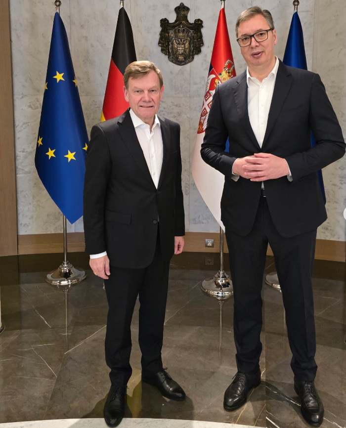 Image for Predstavnik CDU/CSU sa Vučićem