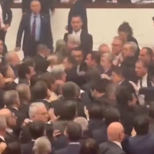 Image for Tuča u turskom parlamentu tokom polaganja zakletve