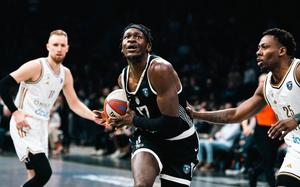 Image for Partizan slavio, ali ostao bez prvog mesta