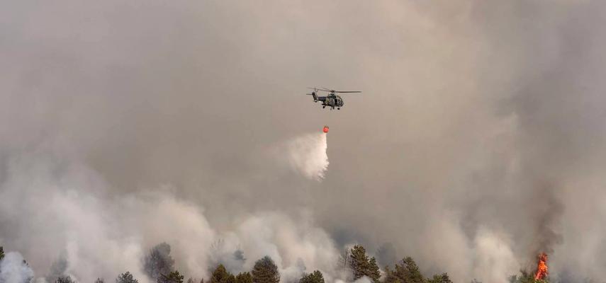U gašenje požara u Srbiji uključene i helikopterske jedinice