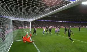 Image for Petarda Atletika, pola tuceta u mreži Atalante