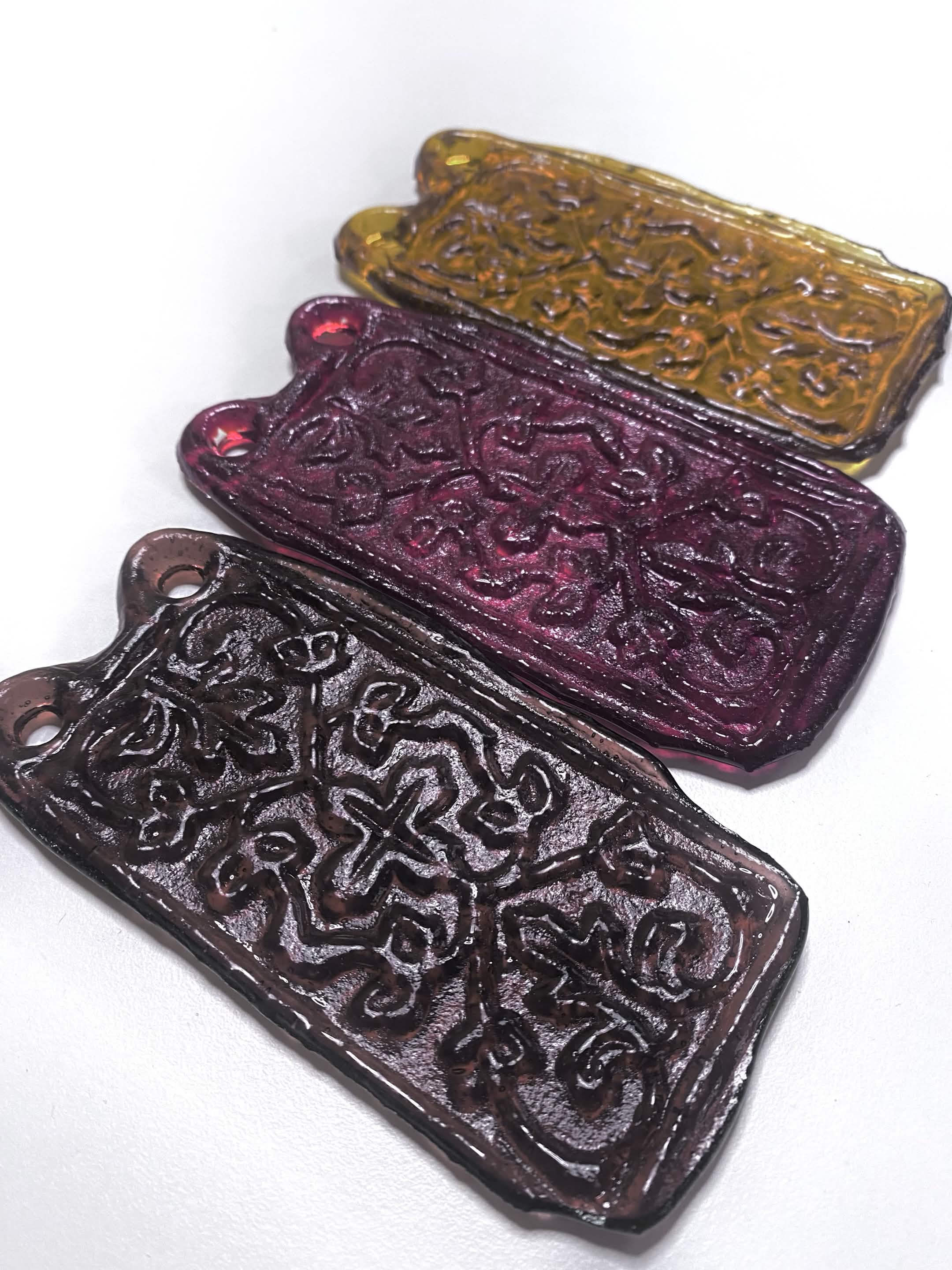 Glass with patterns