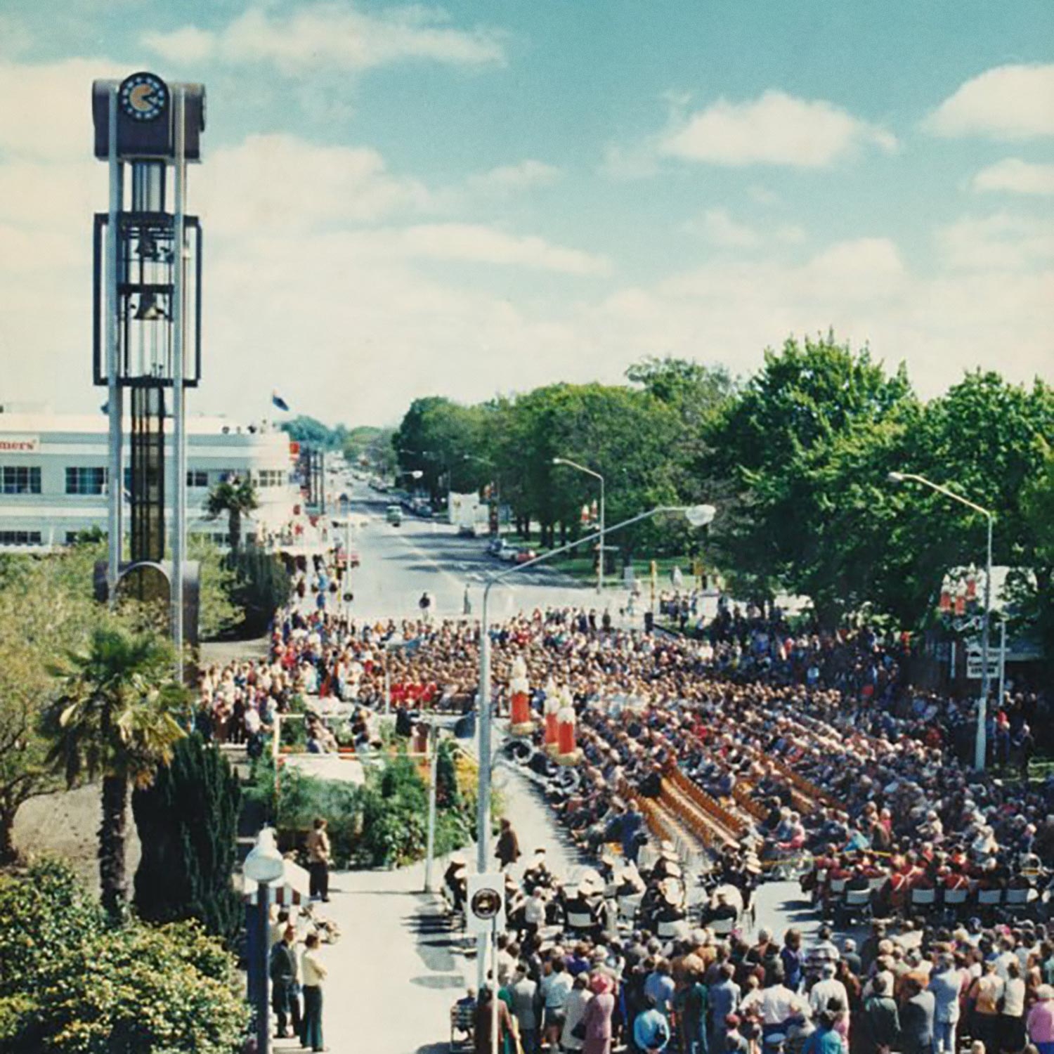 Historic photograph of crowds at the Ashburton Clock Tower