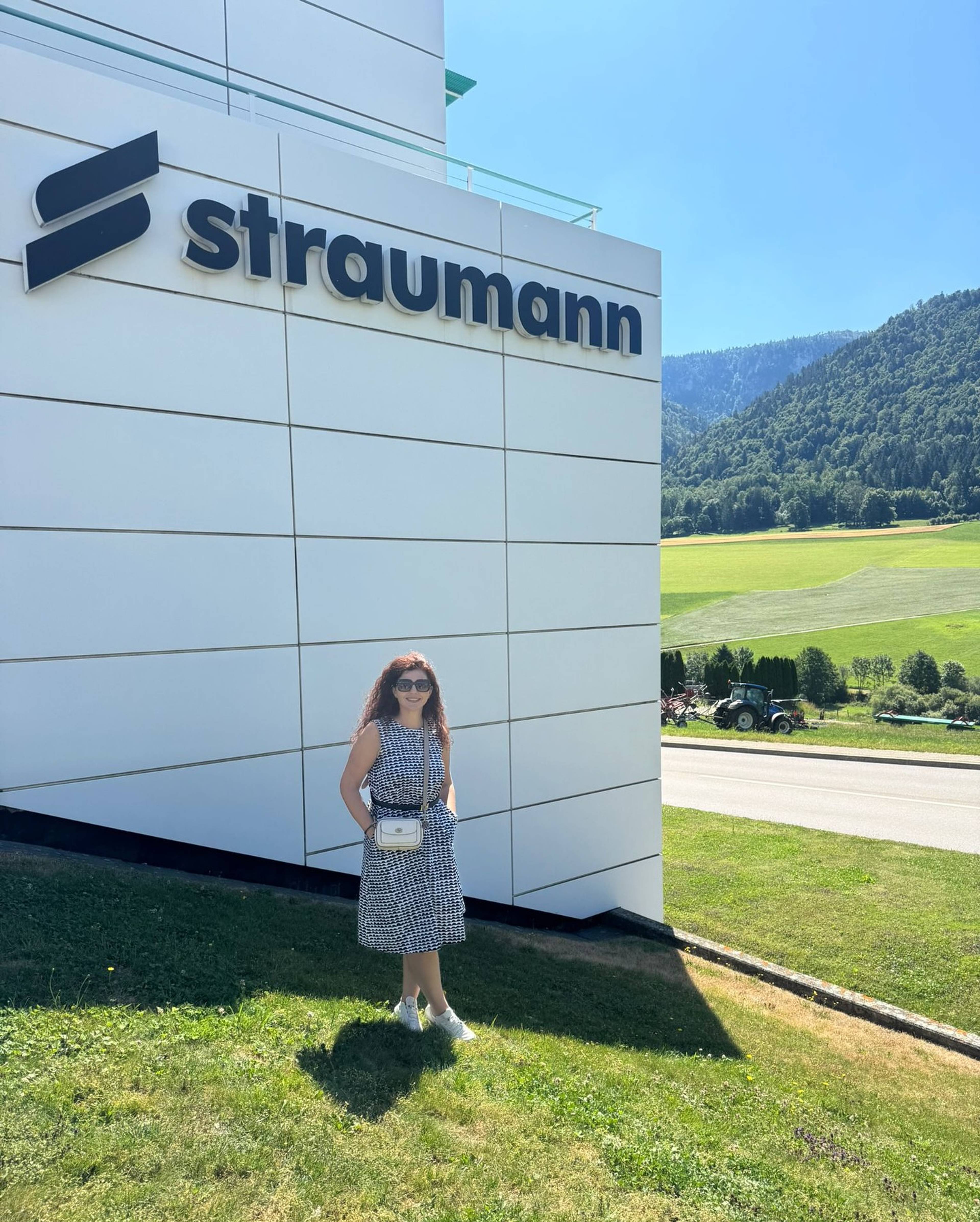 Anca Sturzu Specialist Oral Surgeon